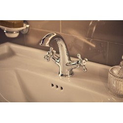 Grifo monomando Roca Carmen cuerpo liso para lavabo c/desagüe